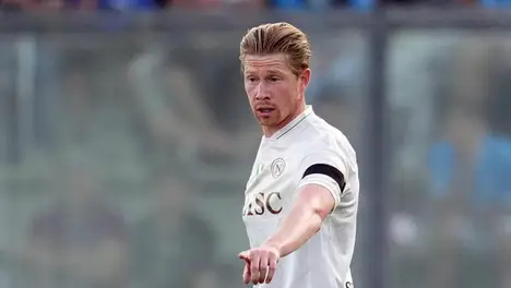 拍卖天价！马尔基尼奥斯战衣成为历史热门，巴黎圣日耳曼再掀热潮